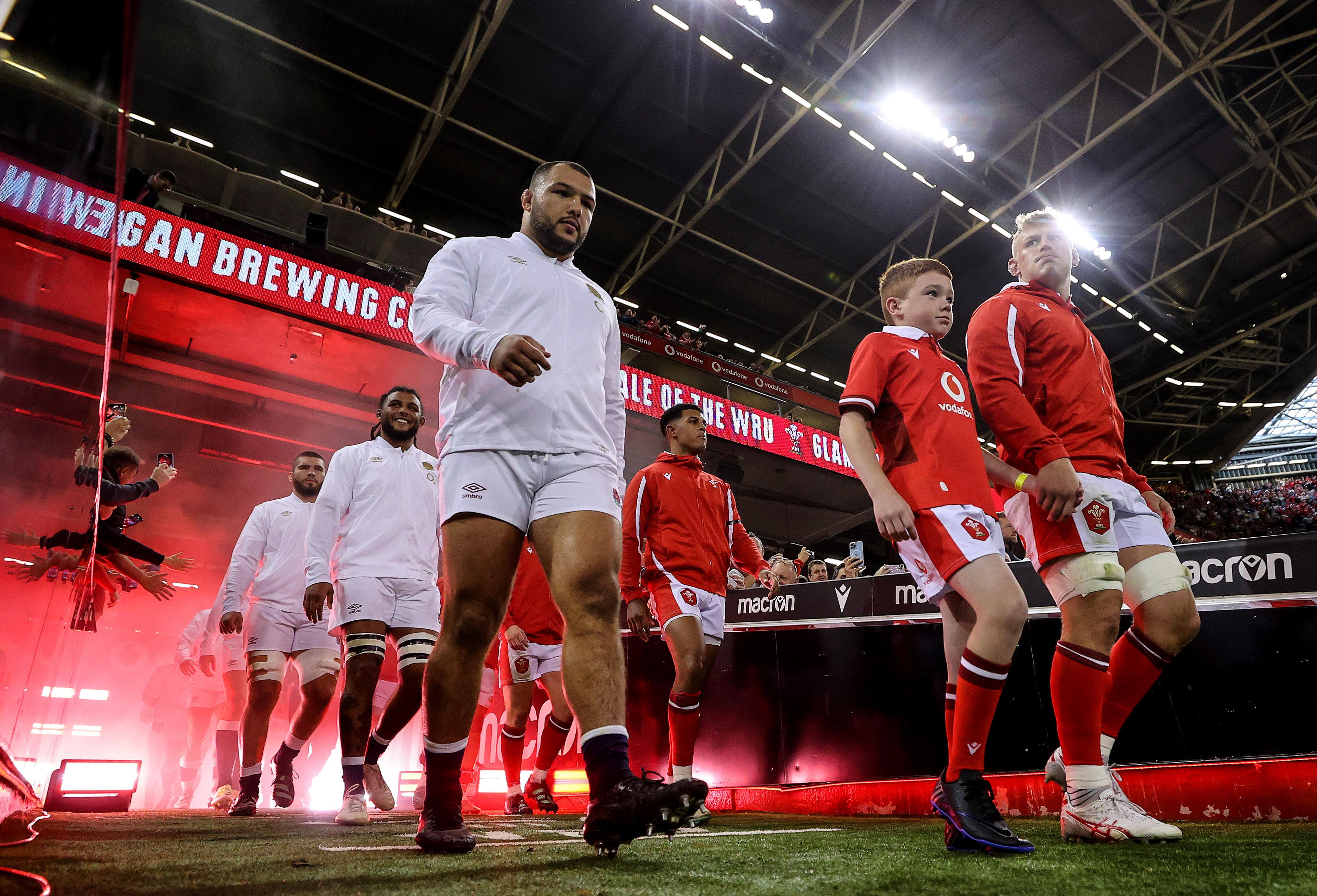 The Infamous Tunnel Stand-Off in 2015  | Guinness Six Nations